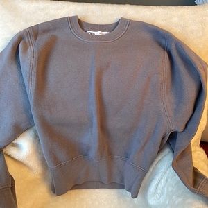 Zara Women’s sweater